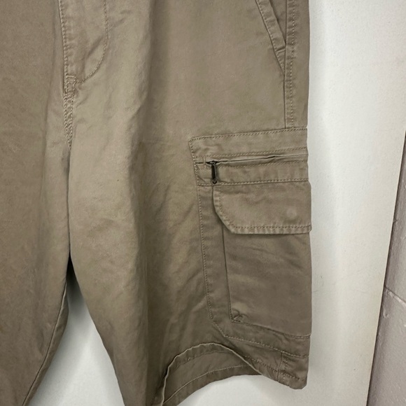Dockers Premium SZ 34 Cargo Khaki Shorts Mid Rise Cotton‎ Beach Summer Outdoor - Picture 5 of 9
